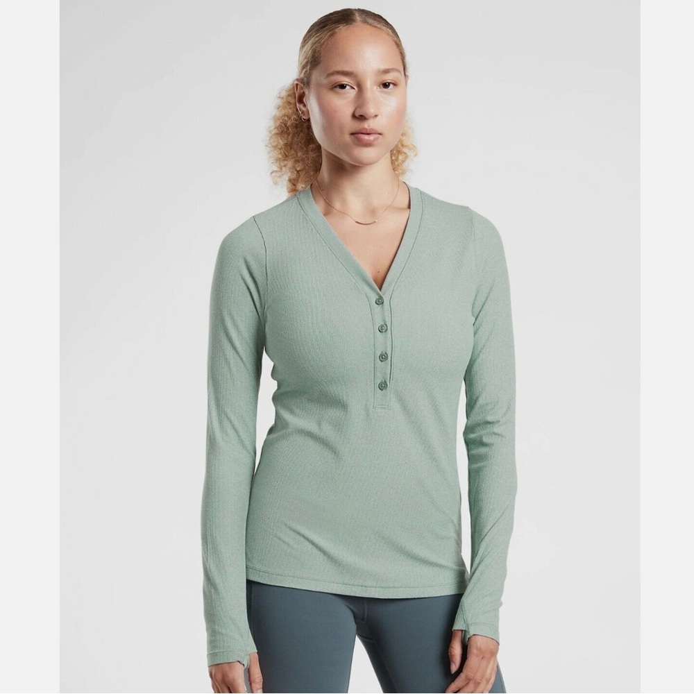 Athleta Uptempo Ribbed Henley Top, Minimalistic Grey, Size XL